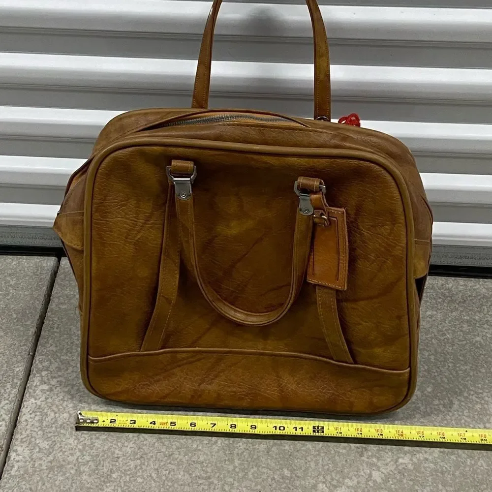 Vintage American Tourister Brown Camel Leather Bag